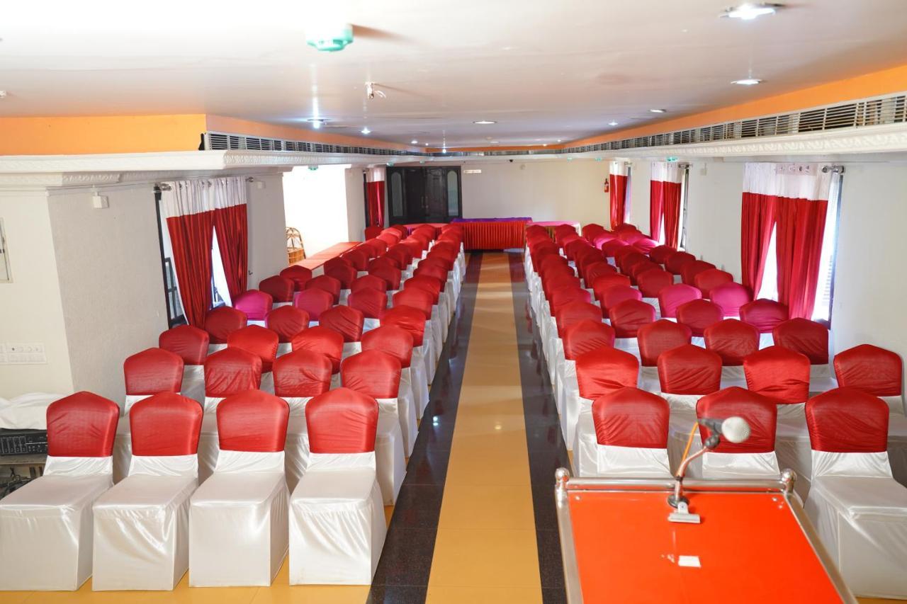 Gd International Redfort Nilambur Ngoại thất bức ảnh