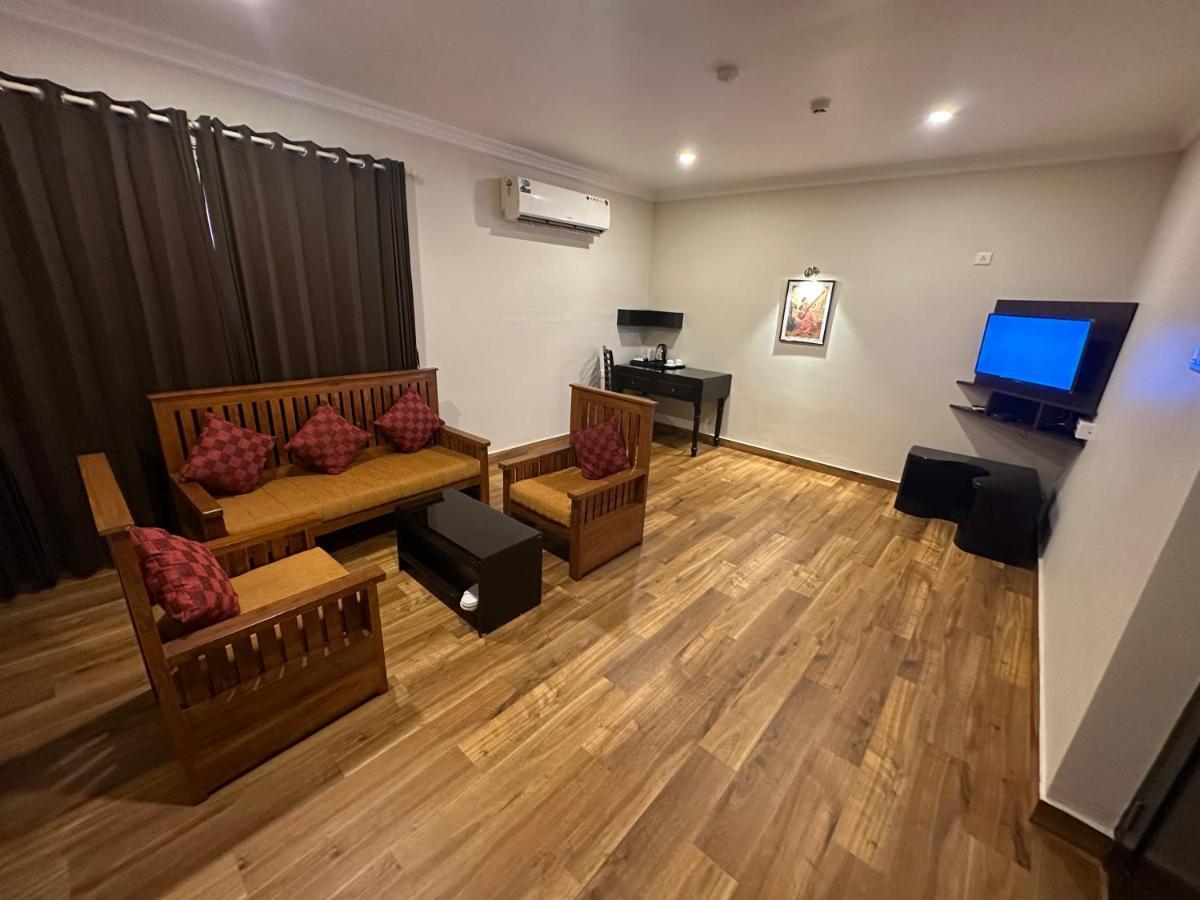 Gd International Redfort Nilambur Ngoại thất bức ảnh