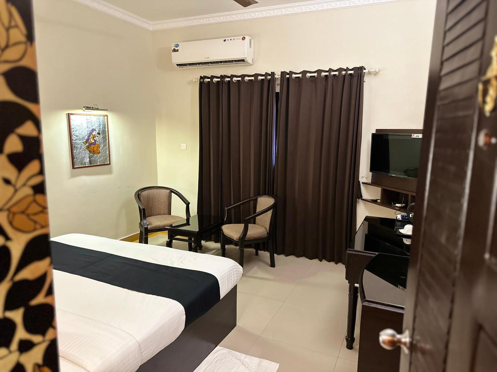 Gd International Redfort Nilambur Ngoại thất bức ảnh